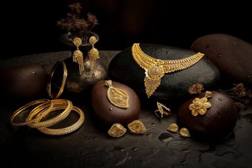 The Beauty and Value of 916 Gold Jewellery: A Comprehensive Guide