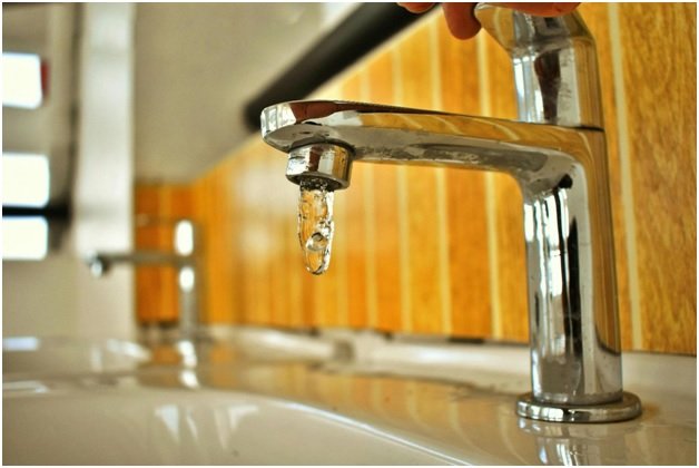 Wet Bar Sinks: Small to Undermount – A Comprehensive Guide