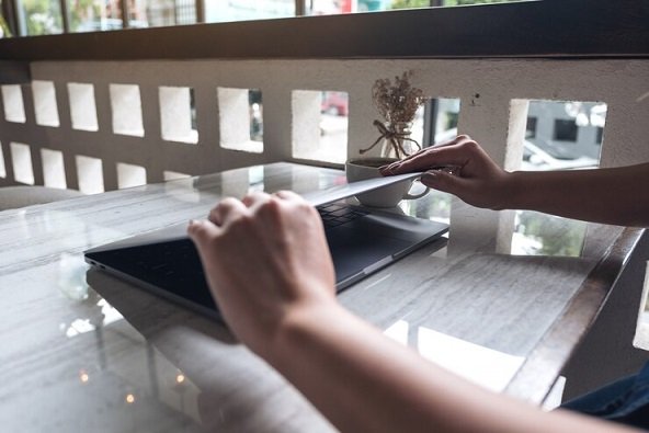 How to match Wooden Blinds with interior decoration?