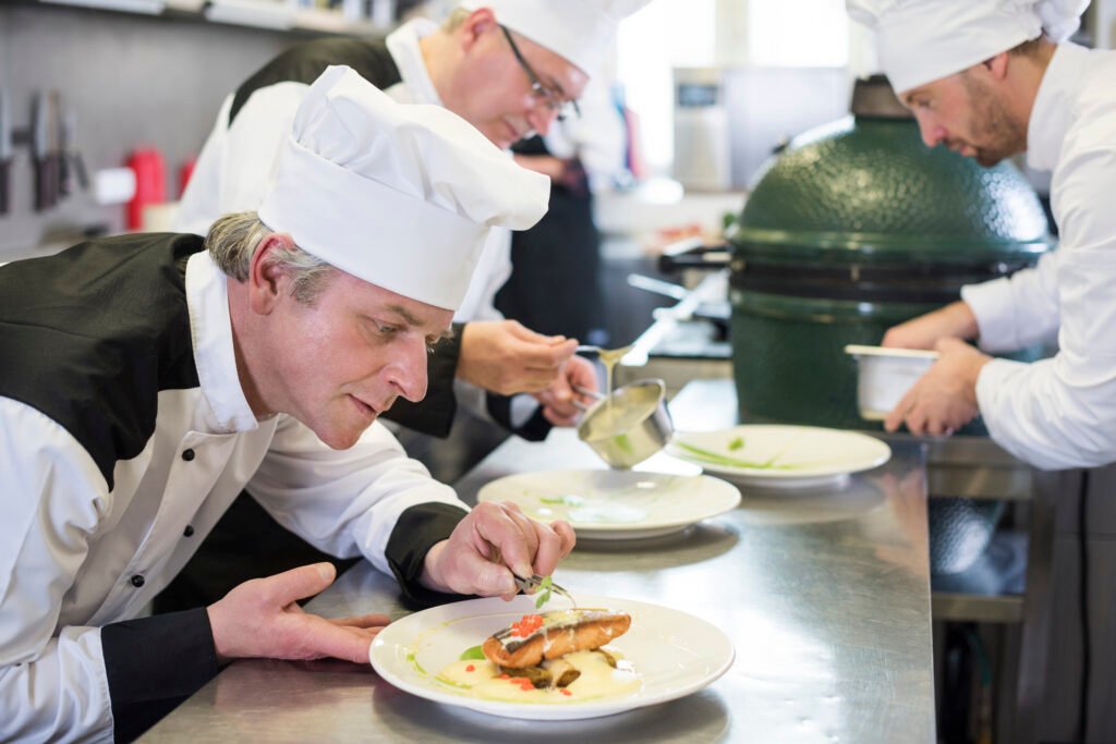 How Advanced Catering Training Elevates Service on the High Seas