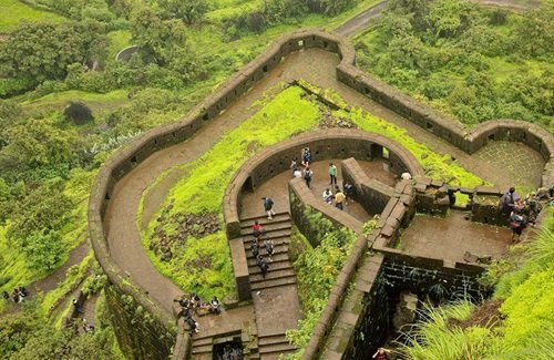 Forts in Pune: Witnessing the Ancient Glory of the Maratha Empire