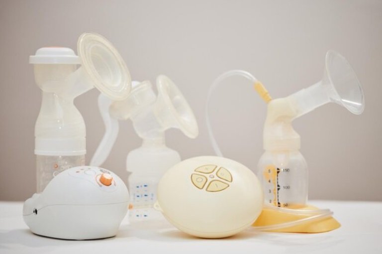 The Advantages of Electric Breast Pumps: Efficiency and Convenience
