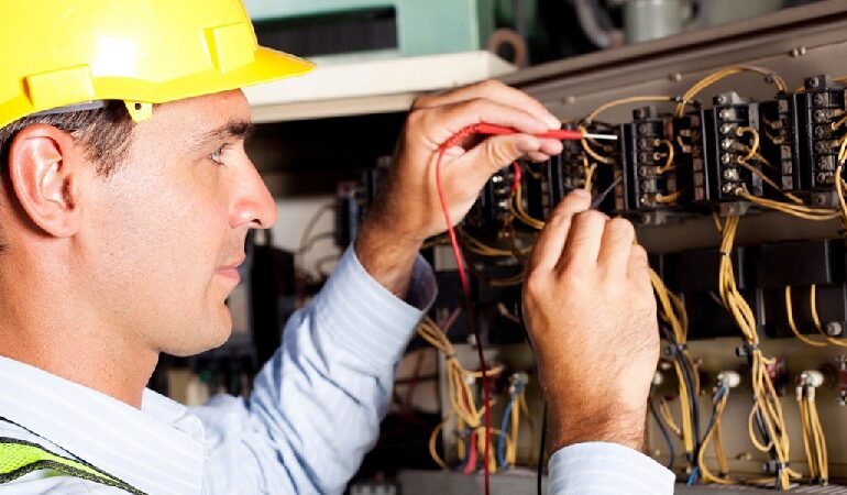 Warning Signs You Need a Professional Electrical Contractor