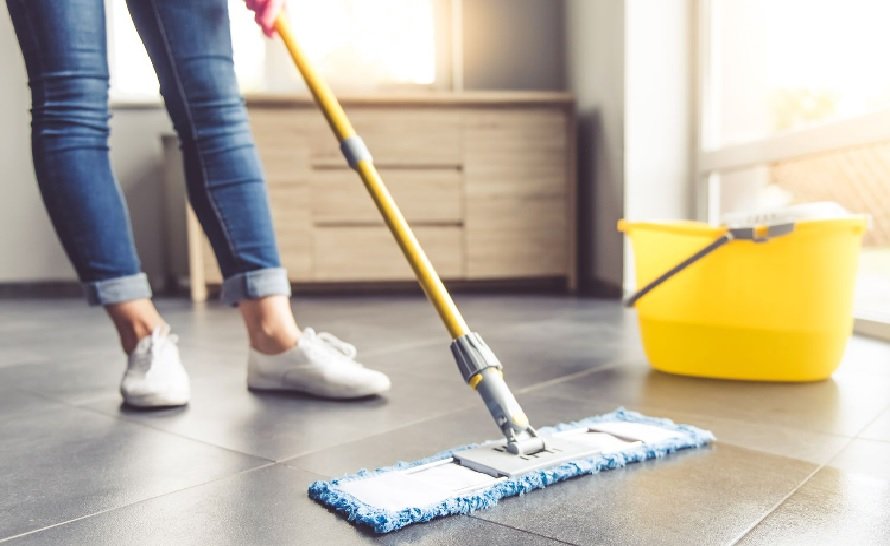 Three Ways in Which the Addition of a Floor Mopping Cart Can Help To Keep Your Home Clean